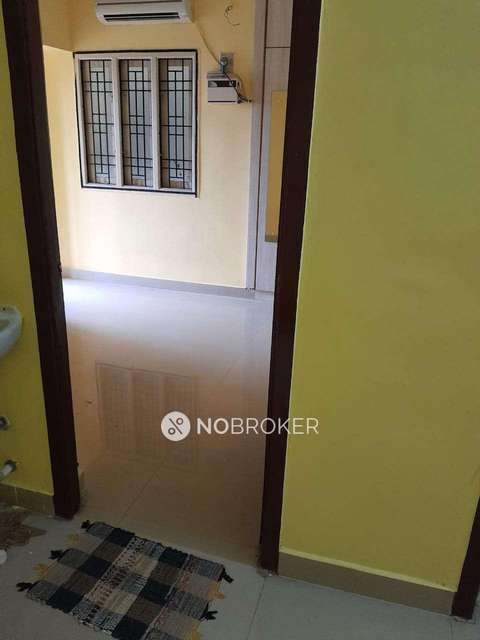 2 BHK Flat In Rukmani Flats For Sale  In Perumbakkam