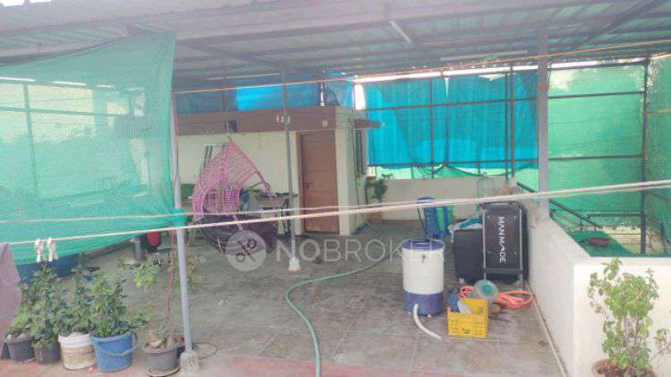 1 BHK House for Rent  In 164, 1st Cross Rd, Near Aralimara Hotel, Kommaghatta, Bengaluru, Karnataka 560060, India