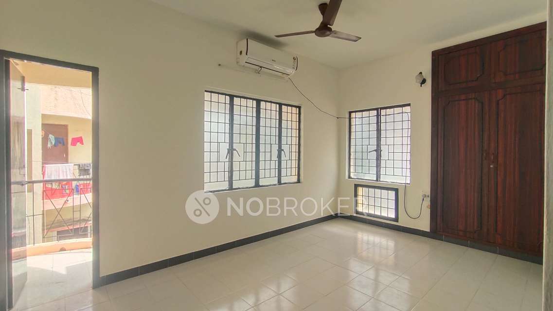 2 BHK Flat In Zams Palm Avenue For Sale  In Vadapalani