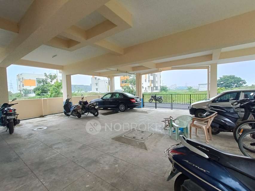 2 BHK Flat In Nest Legend For Sale  In Sholinganallur