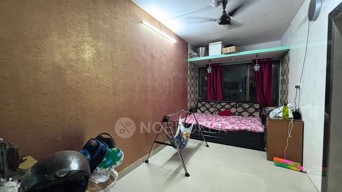 1 BHK Flat In Omkar Sra For Sale  In Malad East