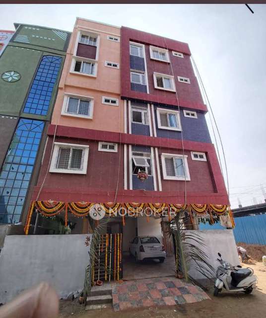 PG for Girls in Chandanagar