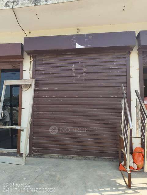 Shop in Dadri, Greater Noida for Rent 