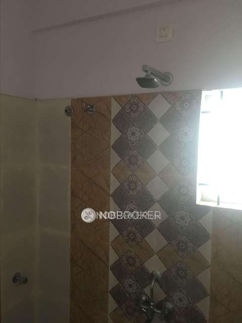 2 BHK Flat In Padmavati Residence For Sale  In Devarachikkana Halli