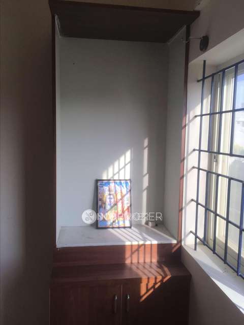 2 BHK Flat In Padmavati Residence For Sale  In Devarachikkana Halli