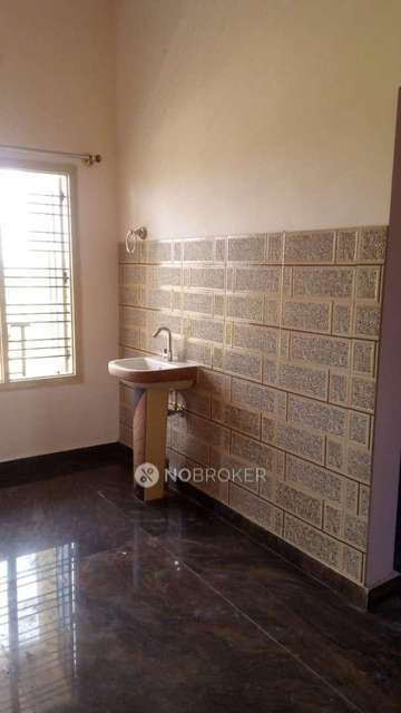 4+ BHK House For Sale  In Maralakunte