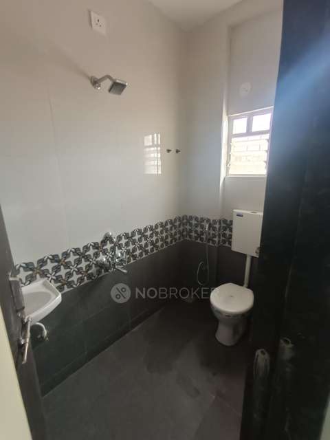 2 BHK Flat In Shukla Sadan for Rent  In Diamond Water Park Road