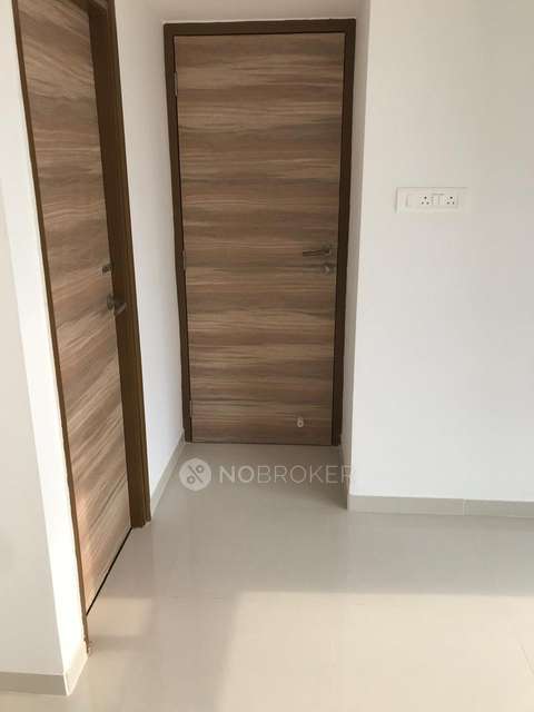 1 BHK Flat In Marathon Neo Skies For Sale  In  Bhandup West