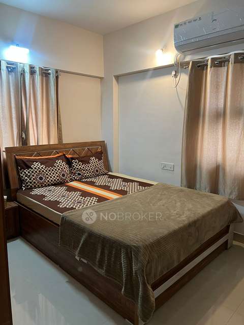 2 BHK Flat In K Raheja Vistas Phase Iii For Sale  In Raheja Sterling, Nibm, Pune