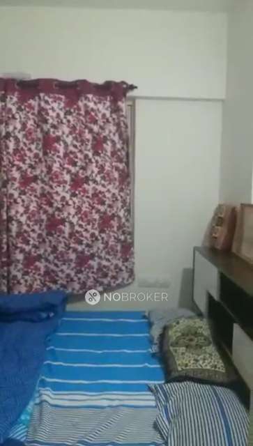 Single Room for Female In 2 BHK  In Fortune Siddhipriya In Handewadi Chowk