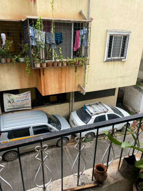 2 BHK Flat In Laxmi Appartment,lane No-2 For Sale  In Pimple Gurav