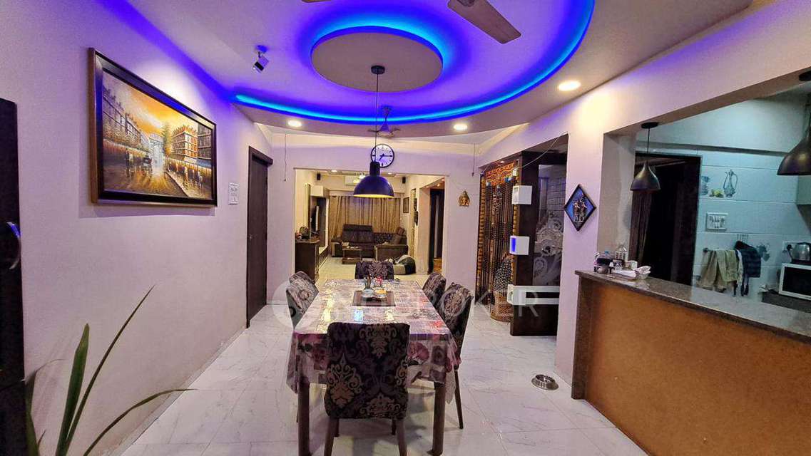 PG for Girls in Mira Road