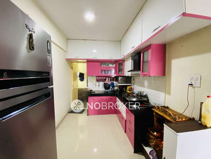 2 BHK Flat In Arihant Kate Estate For Sale  In Charholi Budruk