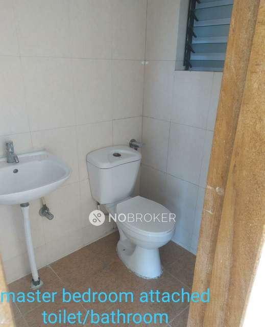 2 BHK Flat In Greencity for Rent  In Satav Nagar