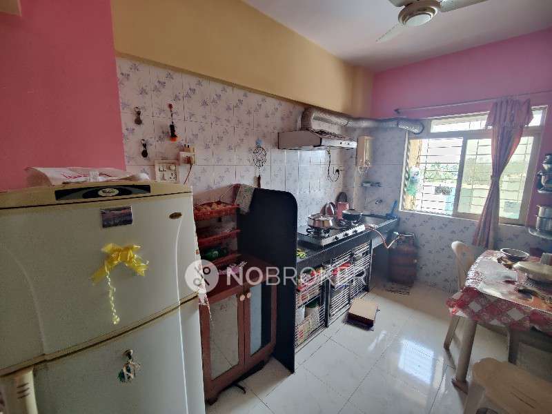 1 BHK Flat In Rose Apartment For Sale  In Malad West