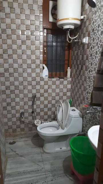 3 BHK Flat In Wahal Appartm For Sale  In Mehrauli