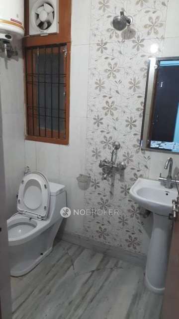 3 BHK Flat In Wahal Appartm For Sale  In Mehrauli