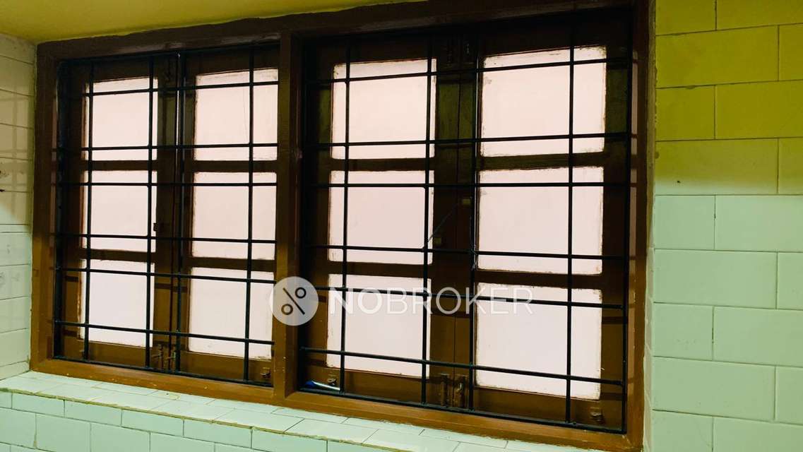 2 BHK Flat In Kanchan Apartment For Sale  In Chikpete