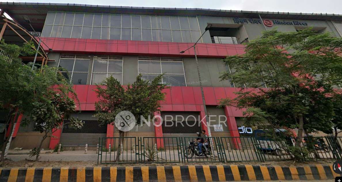Godown/Warehouse in  Sewa Nagar, Ghaziabad for Rent 