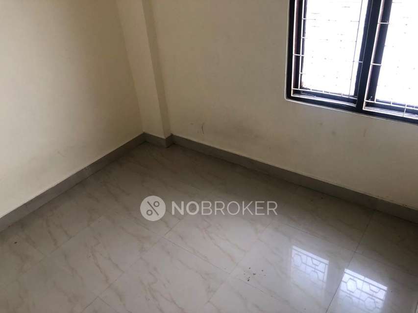 2 BHK Flat In Chola Towers For Sale  In West Marredpally, 