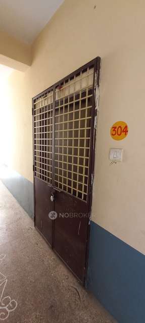 2 BHK Flat In Chola Towers For Sale  In West Marredpally, 
