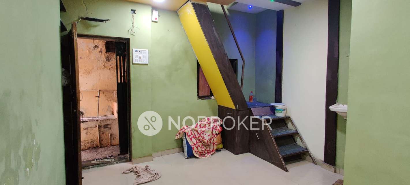 1 RK House For Sale  In Thane West
