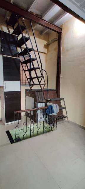 1 RK House For Sale  In Thane West