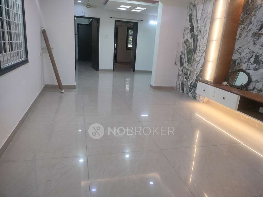 3 BHK Flat In The Legend Soma for Rent  In Himayatnagar