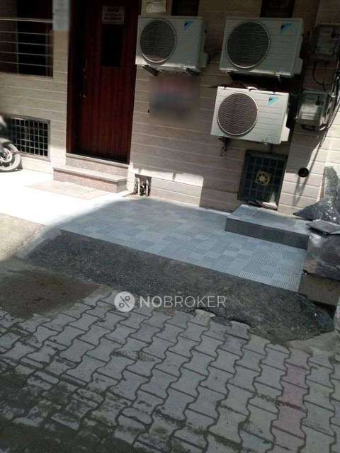 1 RK House for Rent  In Sector 24