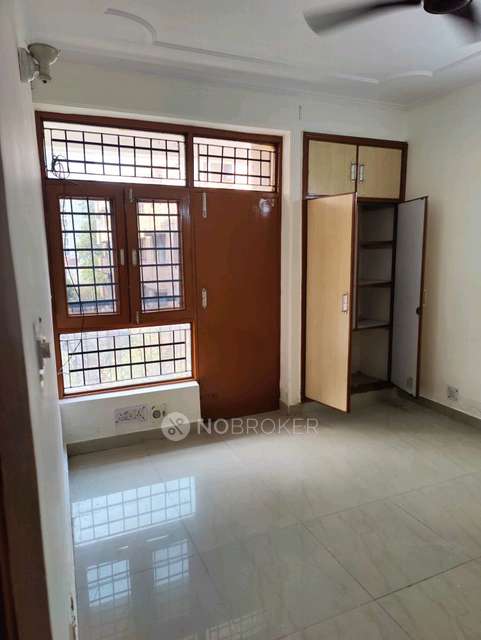 3 BHK Flat In Green View Apartment For Sale  In Sector-99