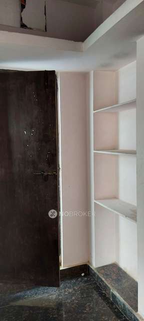 1 BHK Flat for Rent  In Narsingi