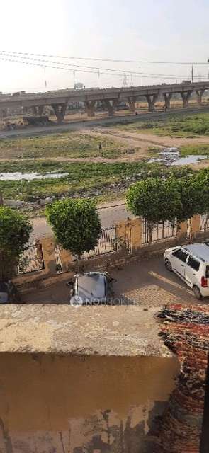 1 BHK Flat In Krescent Apartments For Sale  In Pratap Vihar