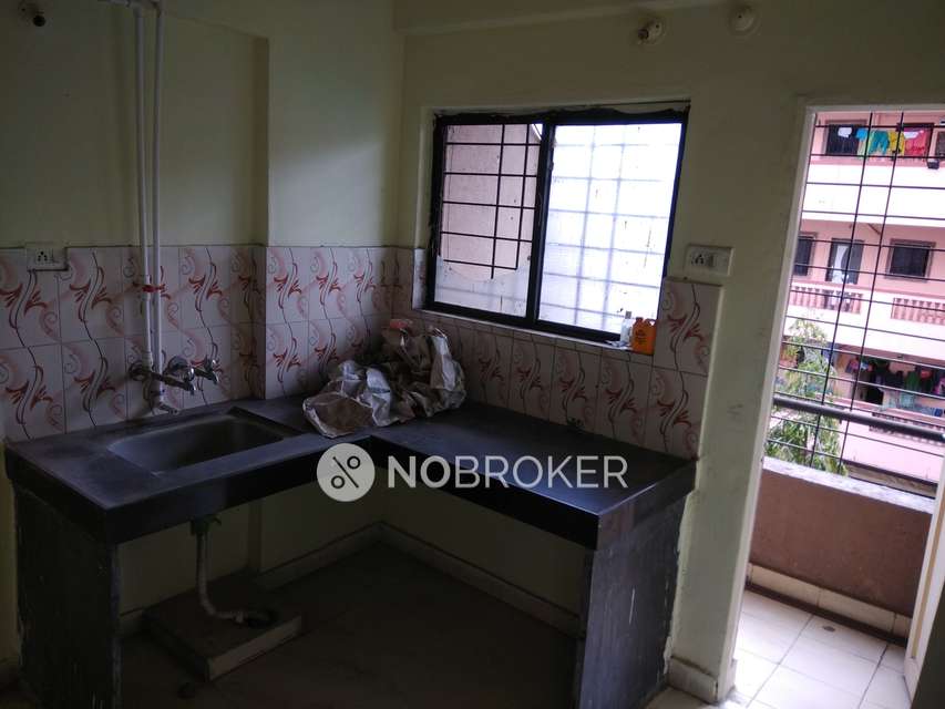 1 RK Flat In Shree Samarth Chs For Sale  In Kondhwa Budruk