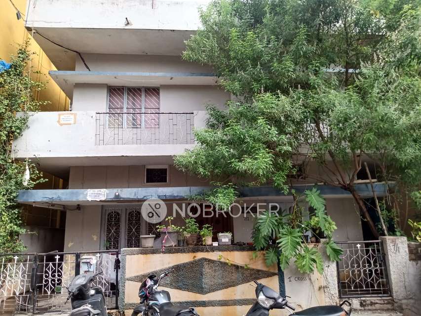 4+ BHK House For Sale  In Benson Town