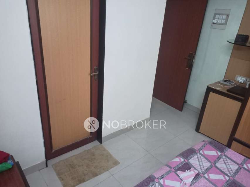 2 BHK Flat In Paras Appartment  For Sale  In Chopda Court