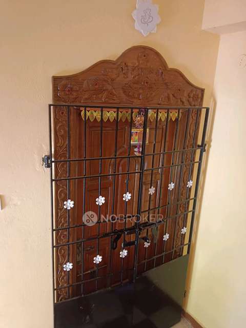 2 BHK Flat In Ff For Sale  In Thiruvanmiyur