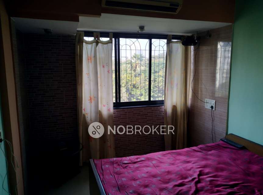 2 BHK Flat In Green Lawn Apartments For Sale  In Goregaon East