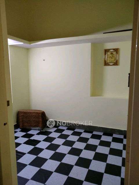 1 RK House for Rent  In Lakshmi Theatre