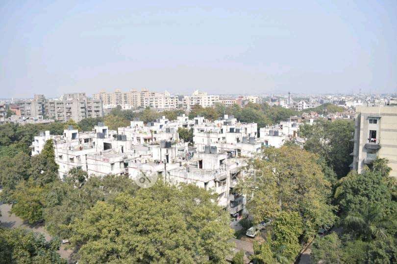 3 BHK Flat In Vigyapan Lok Apartments For Sale  In Mayur Vihar