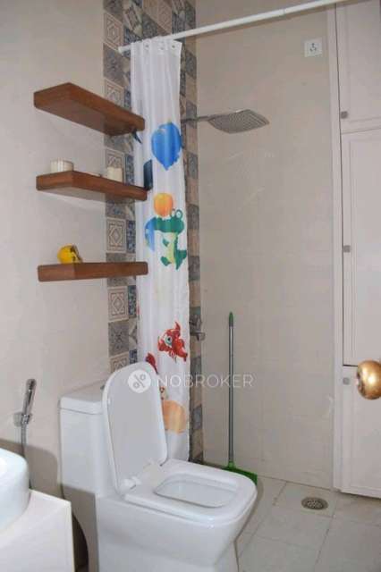 3 BHK Flat In Vigyapan Lok Apartments For Sale  In Mayur Vihar