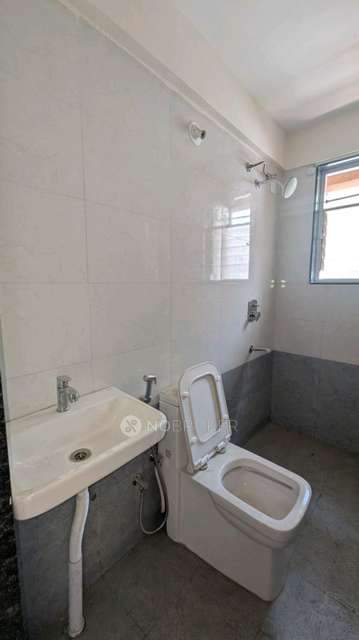 1 BHK Flat In Symphony for Rent  In Bavdhan 