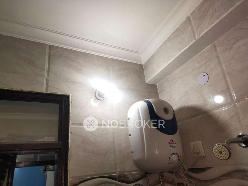 3 BHK Flat For Sale  In Mahavir Enclave