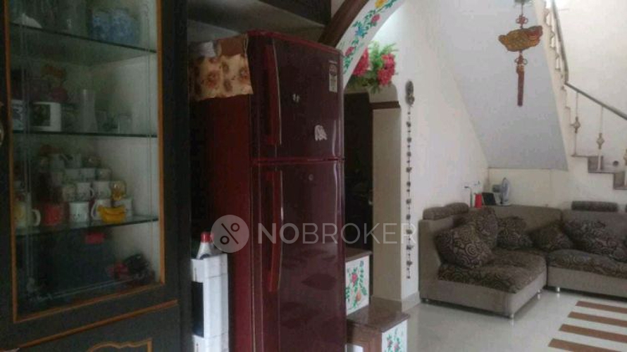 Indu Villa, Periyar Street, Kolapakkam Rent WITHOUT BROKERAGE Semi
