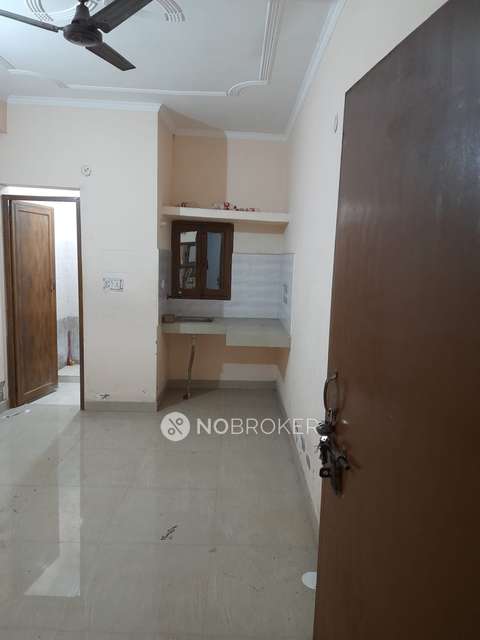 1 RK Flat for Rent  In Sector 22