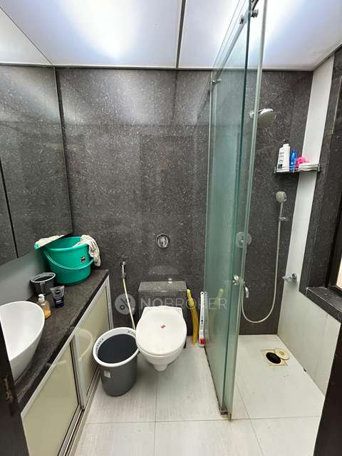 3 BHK Flat In Lalani Grandeur For Sale  In Malad East