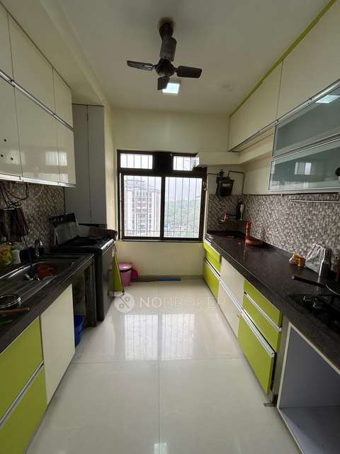 3 BHK Flat In Lalani Grandeur For Sale  In Malad East