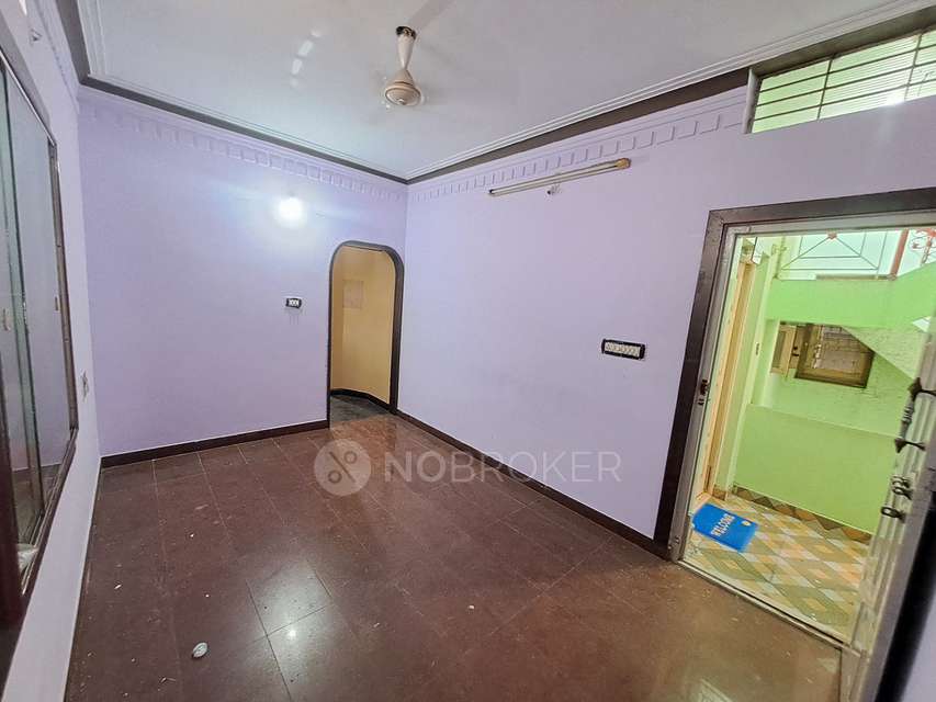 1 BHK Flat In Above Skf Matrix Bearing Company  for Rent  In Rajajinagar