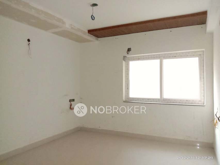 3 BHK Flat In Legend Galaxy For Sale  In Kothapet