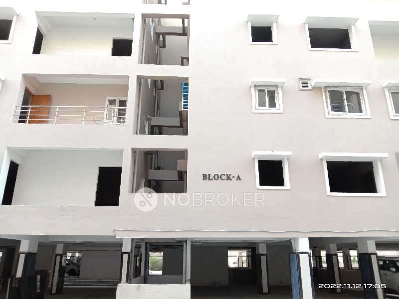 3 BHK Flat In Legend Galaxy For Sale  In Kothapet