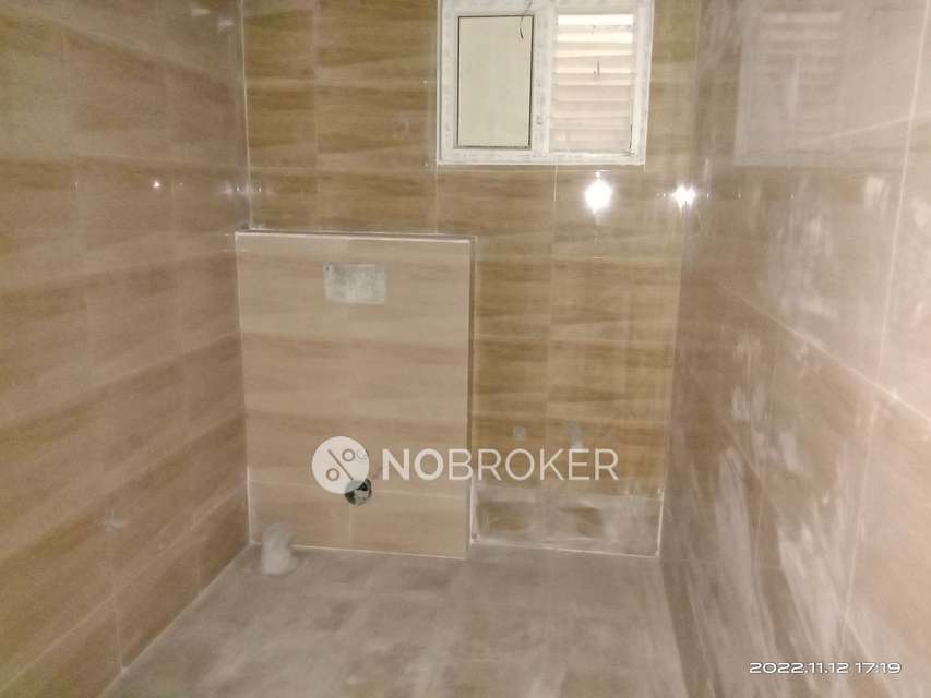 3 BHK Flat In Legend Galaxy For Sale  In Kothapet